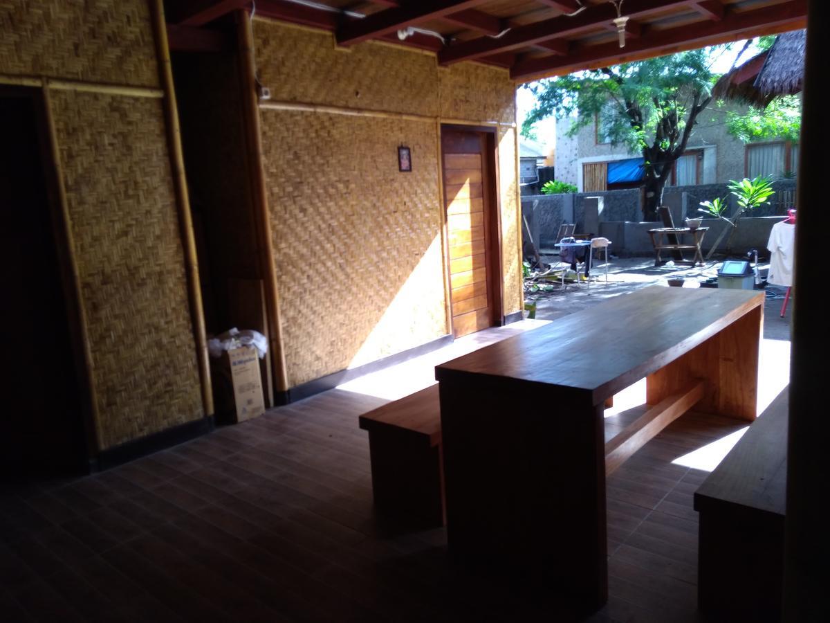 Hotel Lima Bintang Gili Trawangan Exterior foto